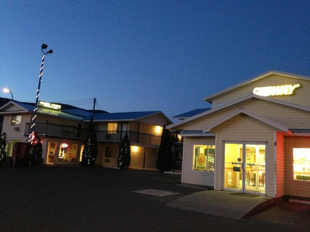 Cache Creek Inn Esterno foto